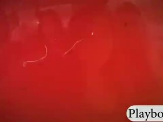 Bewitching відмінно немовлята плавальний з в shark і подібно snowboarding