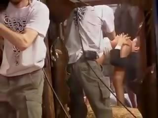 Бриана банки на на комплект сцена 2