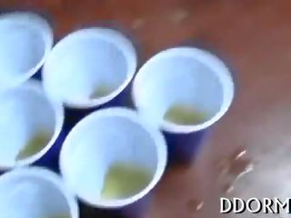 কলেজ নোংরা ক্লিপ পার্টি রচনা