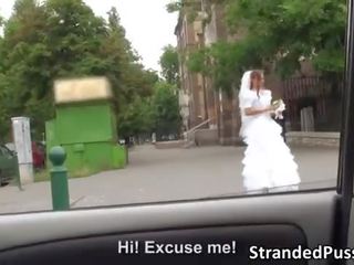 Чарівний наречена amirah відстій a великий жорсткий джонсон і отримує манда трахкав