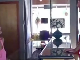 Beguiling підліток natalie монро gobbles a великий товста peter