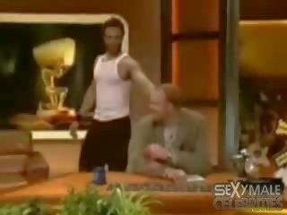 Jared hasselhoff vids край негов донг на беседа филм