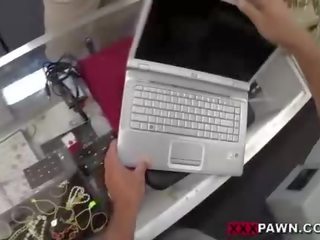 여우 같은 사업 연인 도착 엿