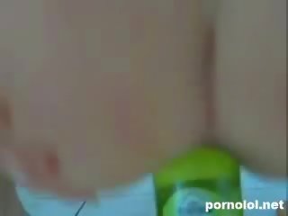 Marturbation مع ل بيرة زجاجة