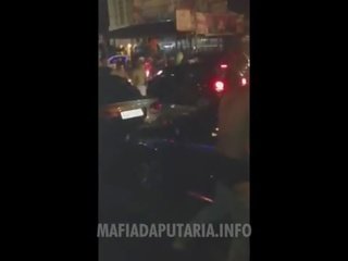 Sexo 无 caldas 国家 em publico