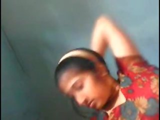 Деси gf с голям бомби смучат от beau