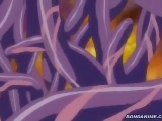 觸手 creature invades 該 magnificent ninja 女孩