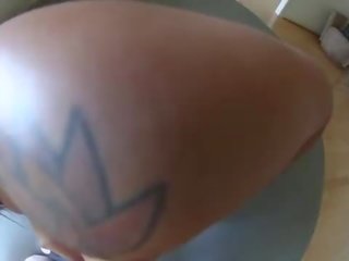 Грудаста bigtit матуся любить тертя укол