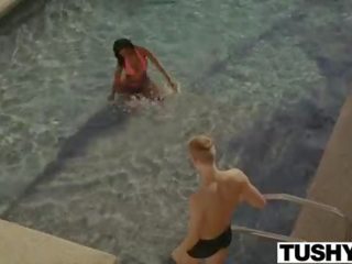 Tushy.com 뜨거운 여자 형제 도착 항문의 부터 형제 친구 <span class=duration>- 11 min</span>