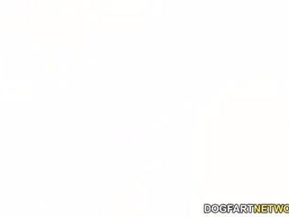 Leya falcon giữa các chủng tộc gangbang