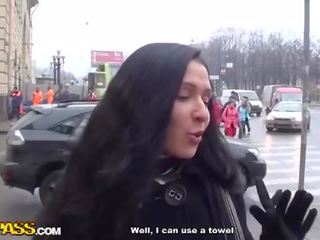 Трудно майната момичета: наивен любовница другар е заблуждавайте в получаване на себе си банда ударих