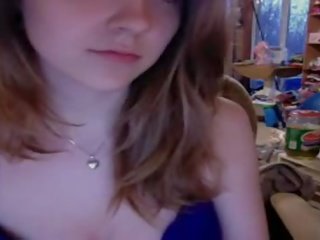 Seductress изстискване тя цици