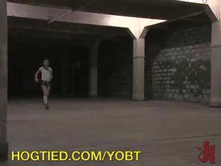 그만큼 지하 감옥 일