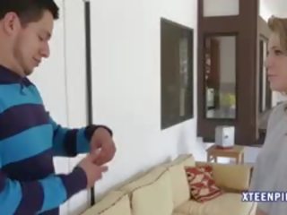 Glorious дупа підліток літо мереживо внутрішній сперма по її stepbrother