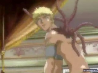 Tentacle rages hot to trot on a hottie