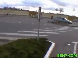 Чарівний дорогий отримує трахкав поза раком