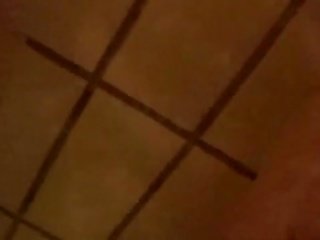 Як для вибирати вгору грудаста дочка і дозволяти її мати веселощі з мій жорсткий manhood