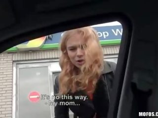 Hitchhiker 러시아의 비탄 nishe 공공의 섹스 비디오