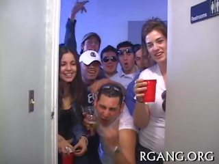 Hq 掃平 黨 mov
