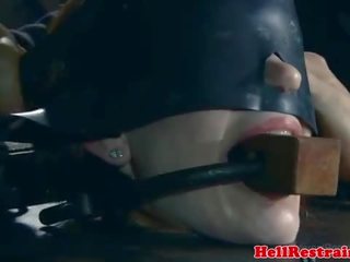 Бдсм зв’язування суб збиті і flogged