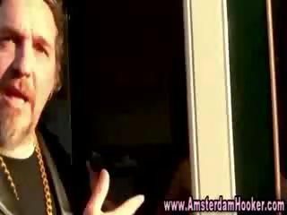 Реальний недосвідчена євро хвойда negotiation
