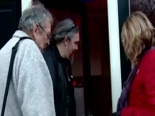 험악한 팬티 호스 현실 네덜란드 아마추어 slattern