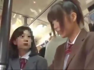 办公室 青少年 刺激 同 振子 给 口交 上 她的 膝盖 上 该 总线