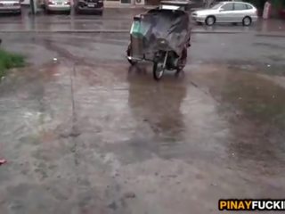 কামলালসাপূর্ণ এশিয়ান শৌখিন josey sucks তার মোটা ছড়