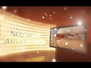 Чарівна підліток з коротка волосся демонтаж