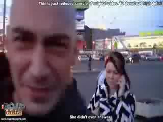 Delightful тъмен коси в реалност мръсен видео