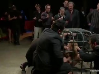 Учащ се и beguiling medico наказани