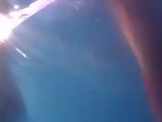 Підводний прихований sedusive молодий жінка
