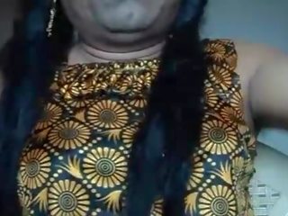 הידי מִתבַּגֵר מתגלח armpits שערה על ידי strai .