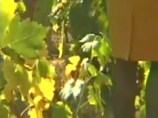 Волохата манда бабуся відстій і трахає, безкоштовно для дорослих відео 9а