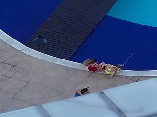3 жінки на в басейн non-nude - частина ii, x номінальний відео 4b