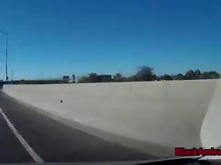 Червенокоси тийн ambushed от черни manhood