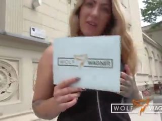 입 여왕 â¶ 미아 타격 짜증 찌르기 에 공공의 â¶ 그때 도착 부딪 혔어요 에 hotel&excl; ââ? â wolf wagner 사랑 â? ââ wolfwagner&period;love