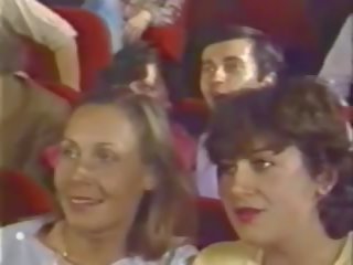 Ле femmes preferent ле grosses 1982, x номинално филм е1