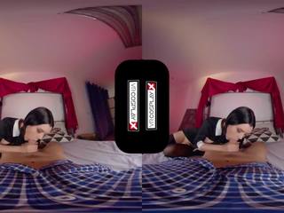 該 addams 家庭 一 xxx 滑稽模仿 艾米莉 耍大牌 vr: 免費 性別 電影 84