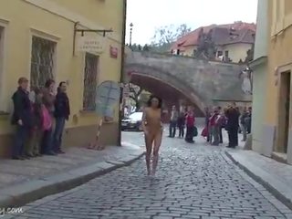 Захоплюючий публічний нагота збірка