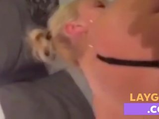 폴란드의 엄마는 내가 엿 싶습니다 도착 naild