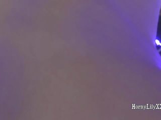 Hornylily в тя джапанки hving мръсен клипс филм и изпразване на дупе: мръсен видео 7в