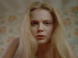 Isabelle carre нудисти - ла фатална defendue - 1997
