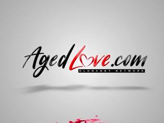 Agedlove middle-aged насолоджуючись біб в рот і манда: hd секс фільм b0