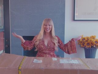 Tasha reign unboxes її replica любов лялька - секс фільм зірка x номінальний фільм лялька