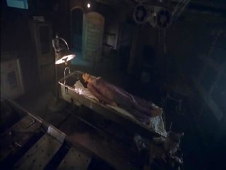 Famke janssen будинок на haunted hill