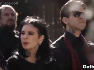 गॉत damsel marley brinx गड़बड़ पर the funeral