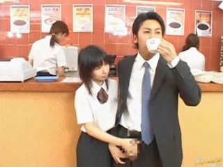 에이 작은 일본 여자 형제 can`t 말 약 소지품 아웃 화려한 