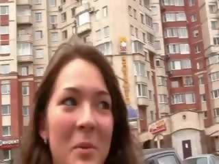 Горещ азиатки тийн курабийка поприказва нагоре и получаване на убеден