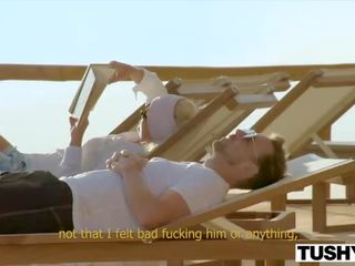 Tushy bored нимфомани съблазнява женени мъж и получава зяпна!
